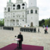 Карантин оставил без полноценных торжеств Москву, но не Минск 